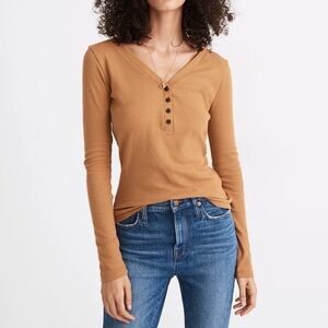 Madewell Tan soft Henley Long Sleeve Shirt sz small